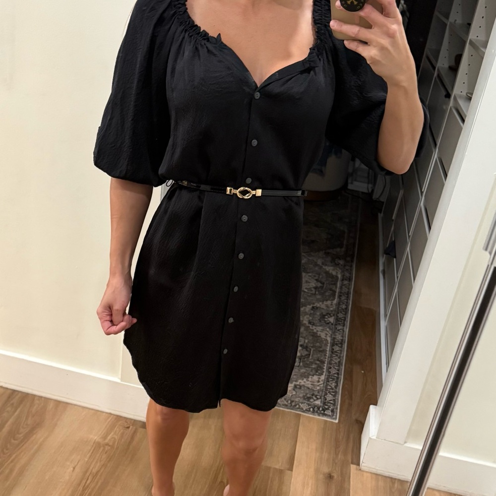 Alice & Trixie Black Puff Sleeve Sheath Mini Dress